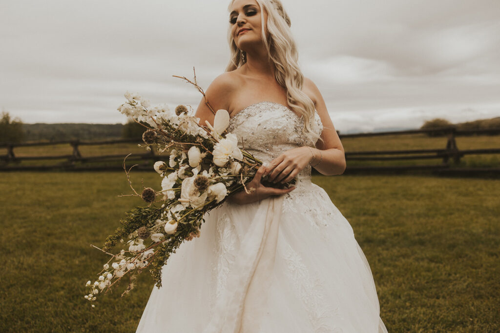 stunning bride in her wedding dress