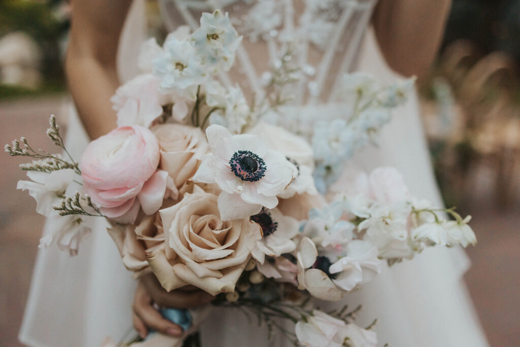 stunning wedding bouquet 