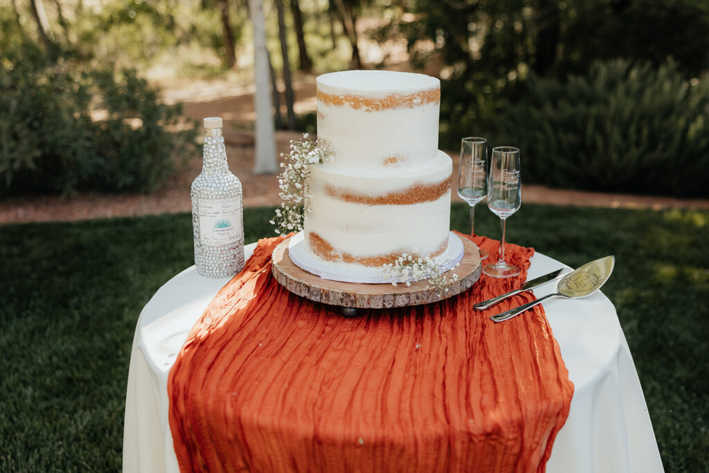 beautiful wedding cake