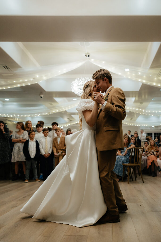 newlyweds first dance