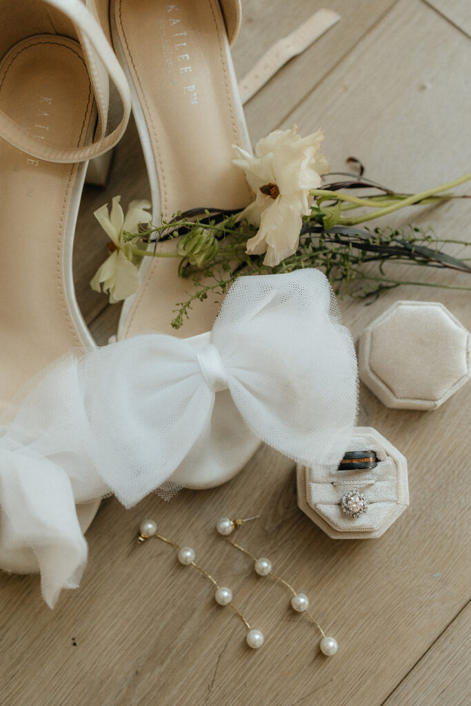 stunning wedding shoes the bride used for her wedding
