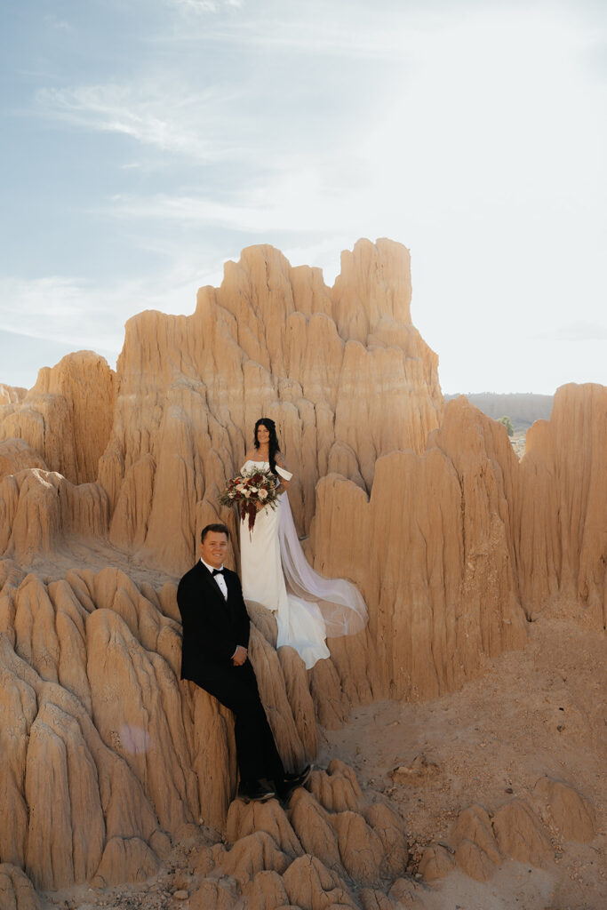 golden hour pictures of the newlyweds