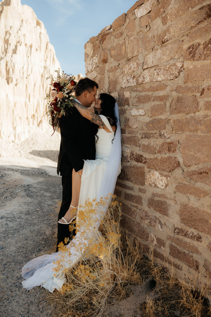 Chic, Adventurous, and Totally Theirs: Kyle & Kaylie’s Cathedral Gorge State Park Elopement
