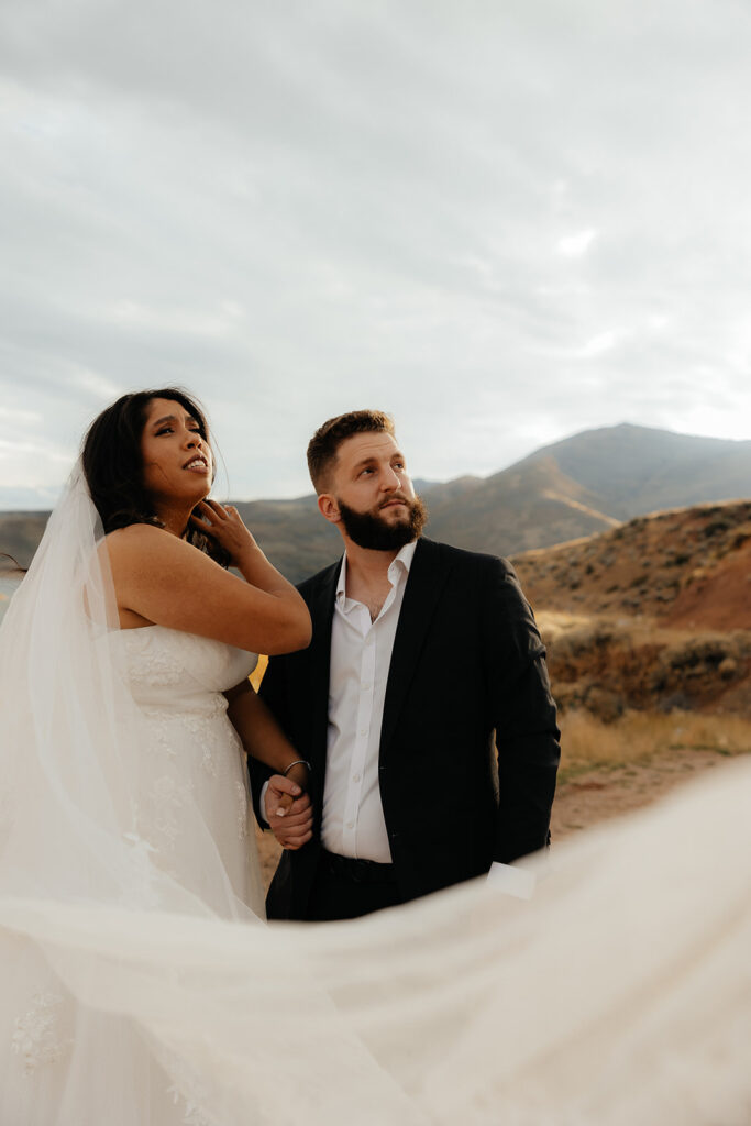 golden hour bridal portraits