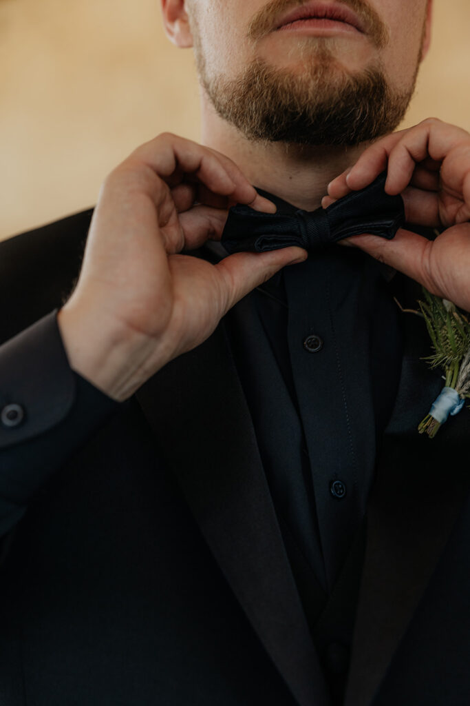 groom getting ready for his ceremony