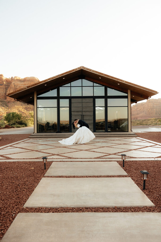 Romantic Utah Desert Wedding at The Red Earth Venue: Zac & Sophia’s Day