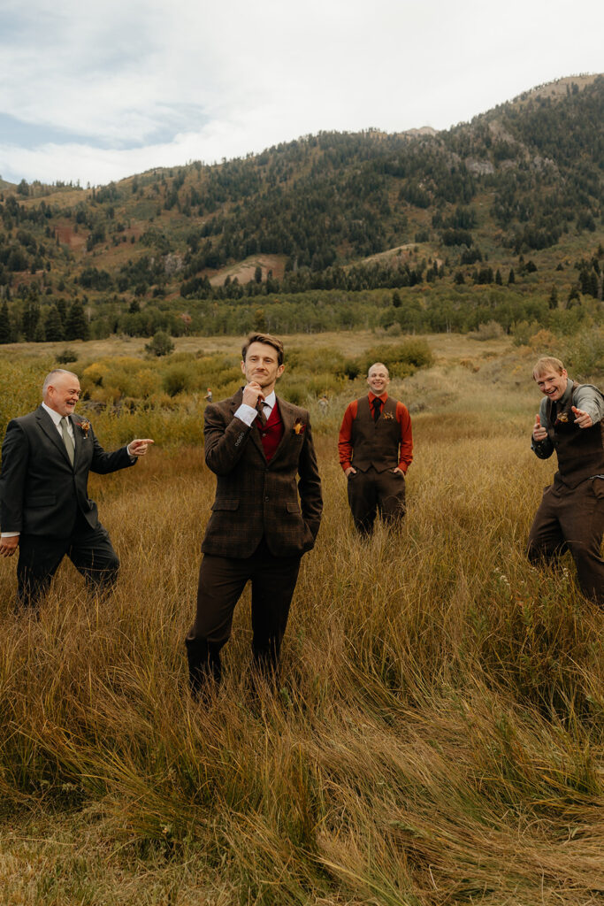 picture of the groom and his friends