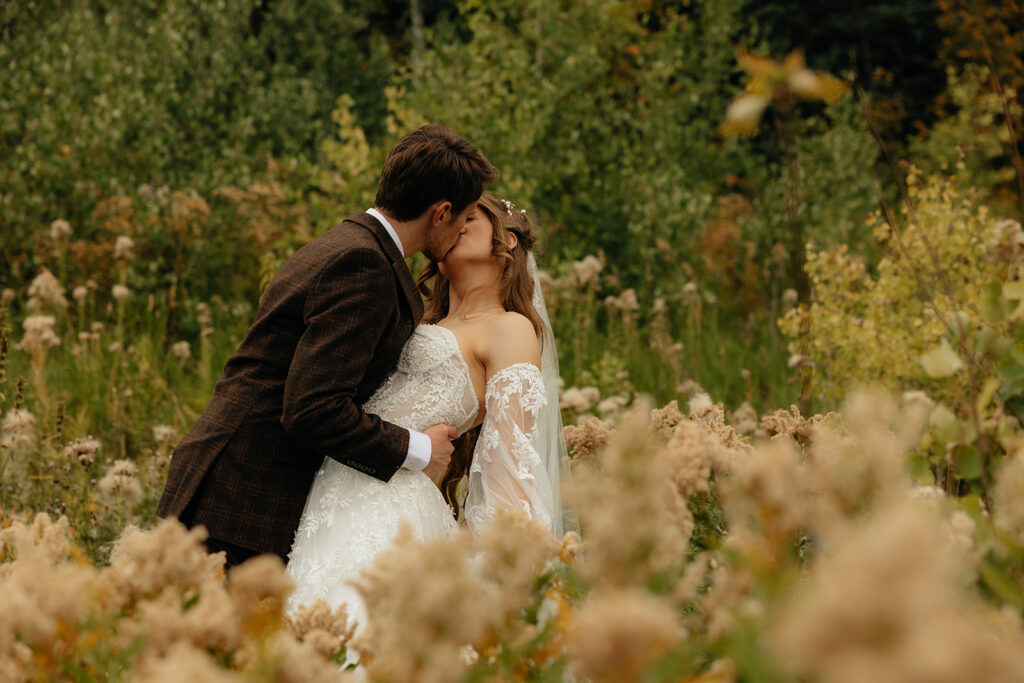 couple at their dream utah wedding