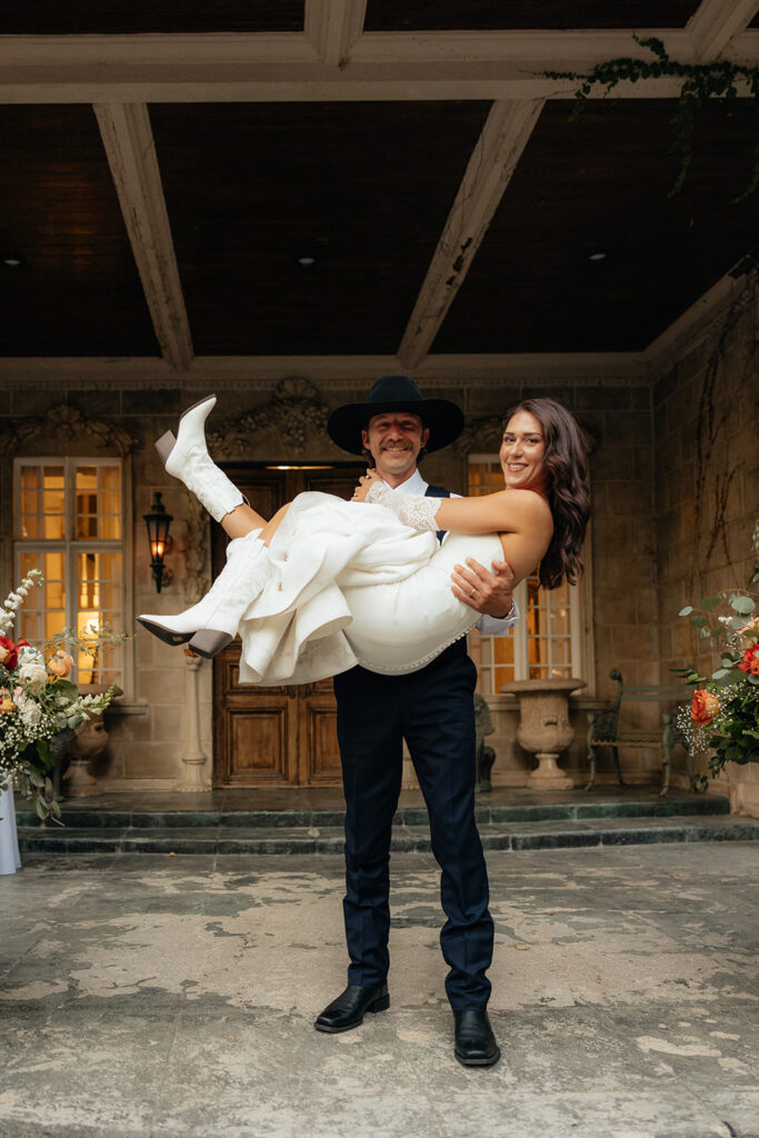 stunning bridal portraits during golden hour