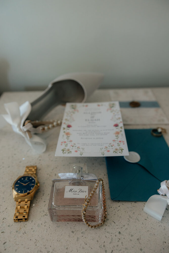 beautiful elegant wedding details