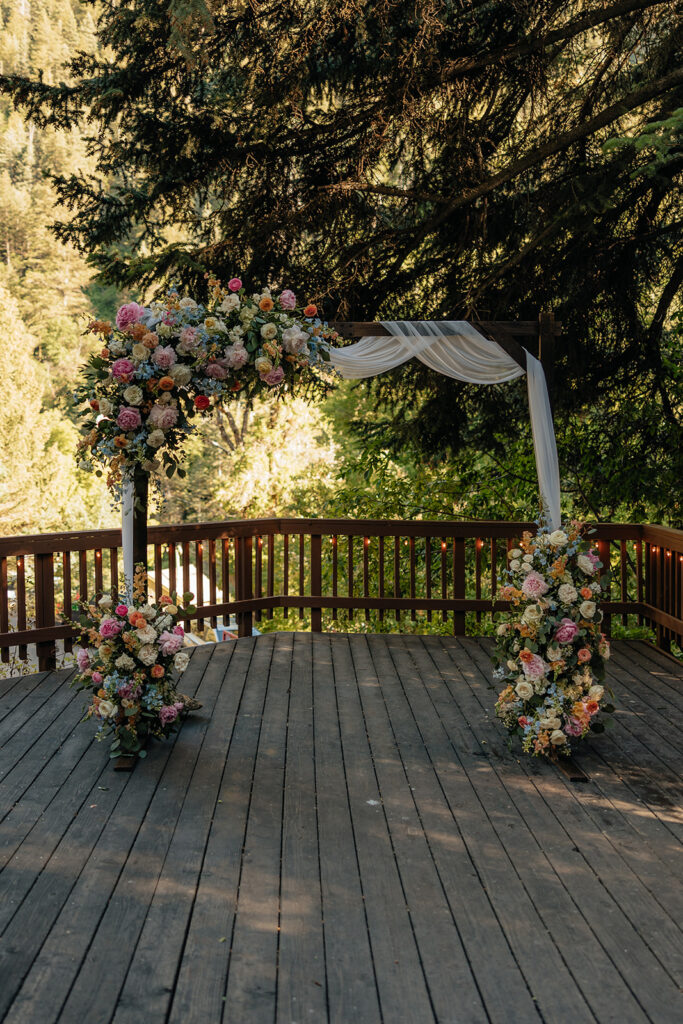 stunning wedding ceremony decor