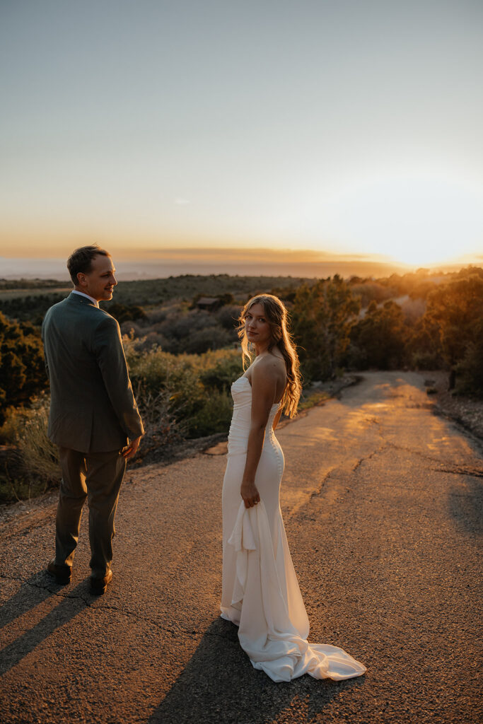 Beautiful bridal portraits in Moab, Utah