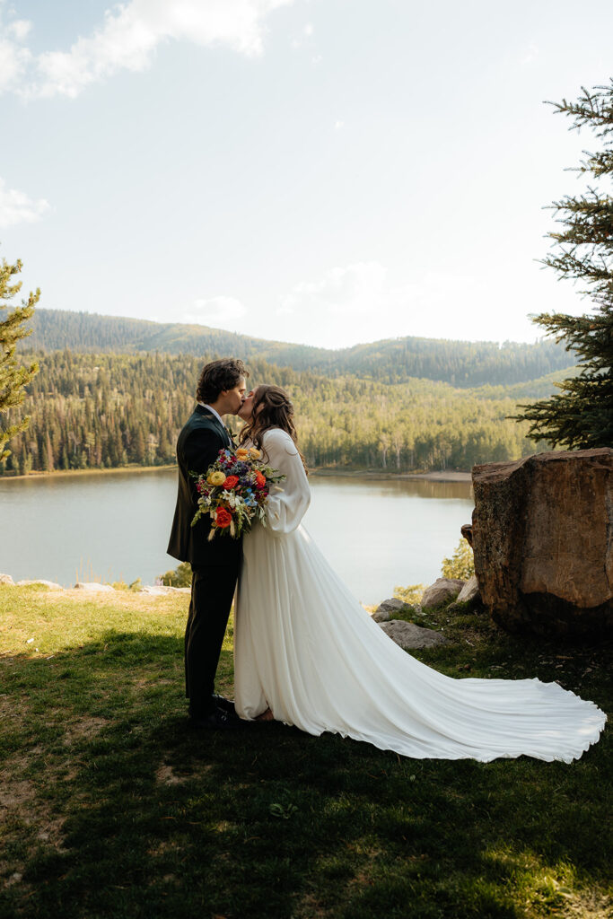 What Makes a Luxury Destination Wedding Feel Elevated (Without the Chaos)