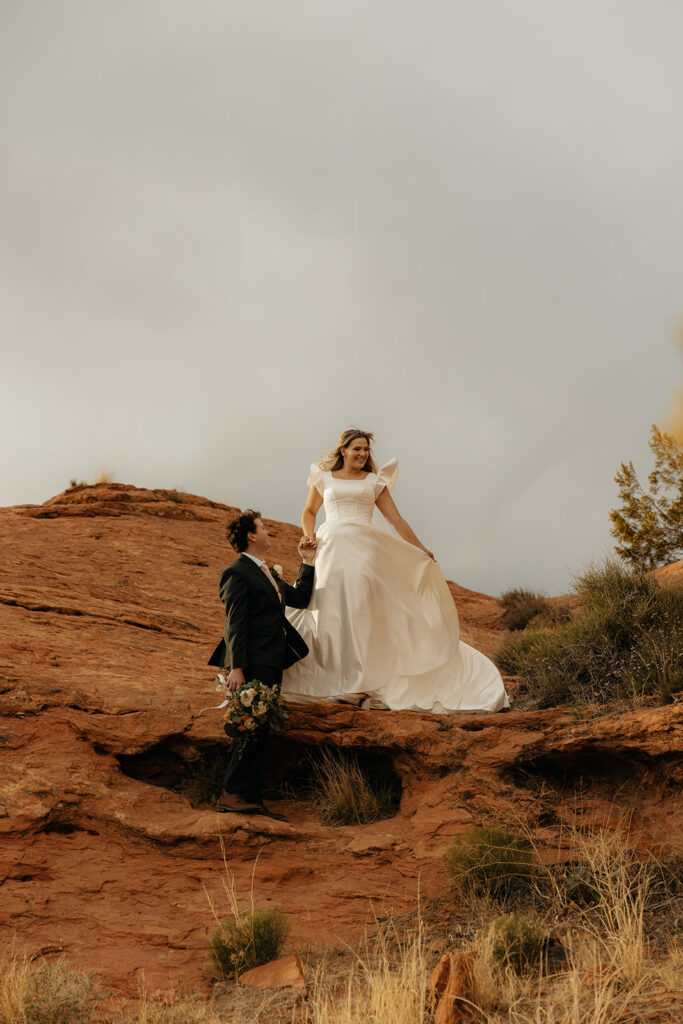 stunning golden hour bridal photos