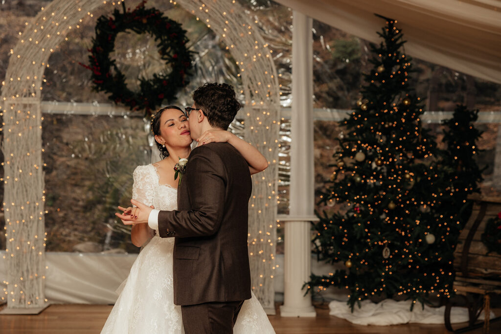 Newly married couple at their first dance