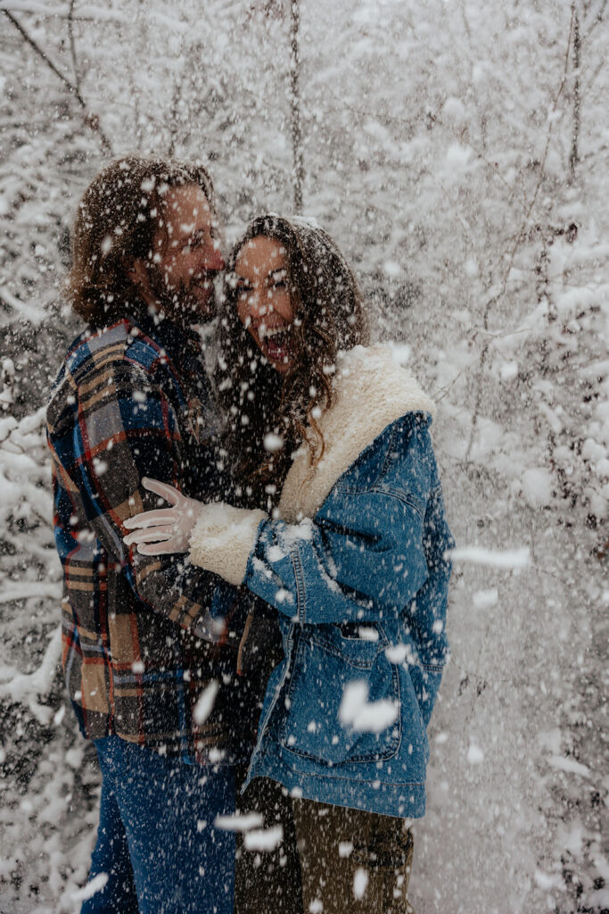 snowy couple portraits in utah