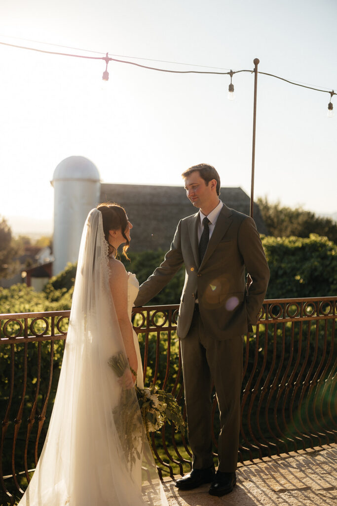Golden hour bridal portraits in Utah